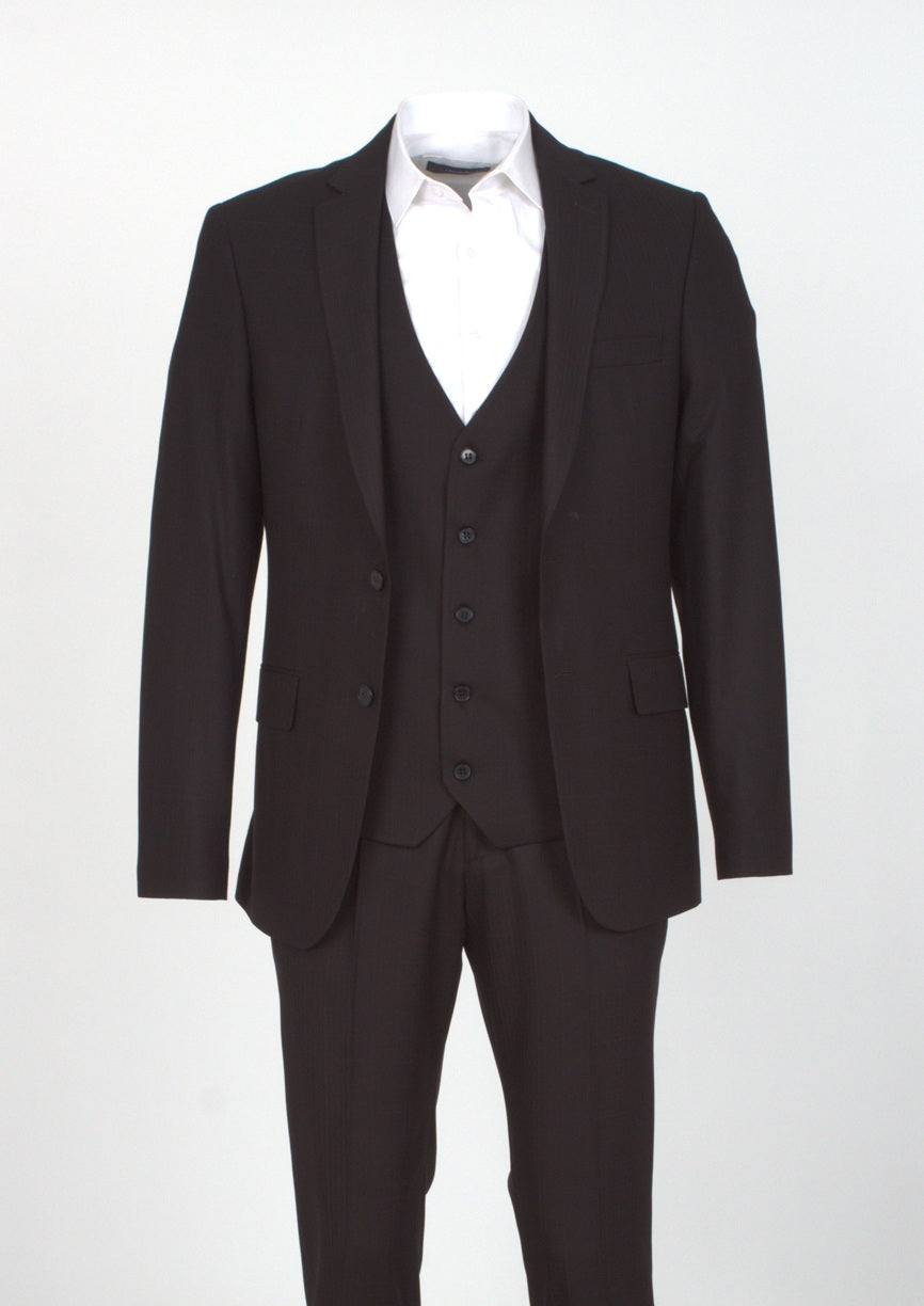 What to wear to a funeral