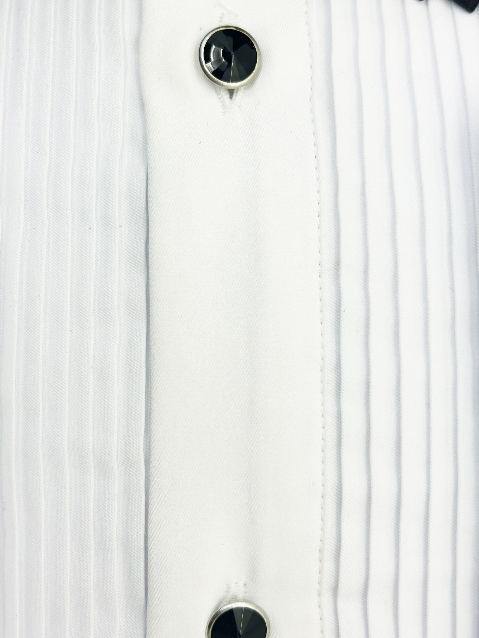 Black Pleated Dress Shirt with Bow Tie-Makrom