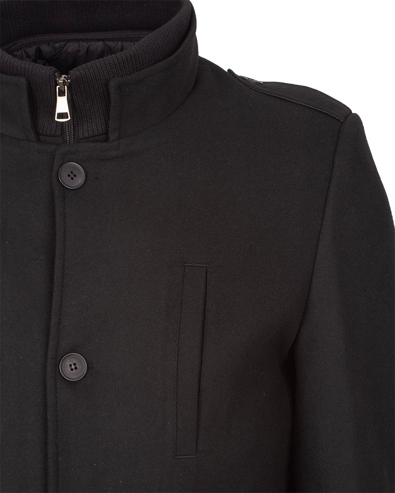 Black Single-Breasted Overcoat with Removable Quilted Inner Layer-Makrom