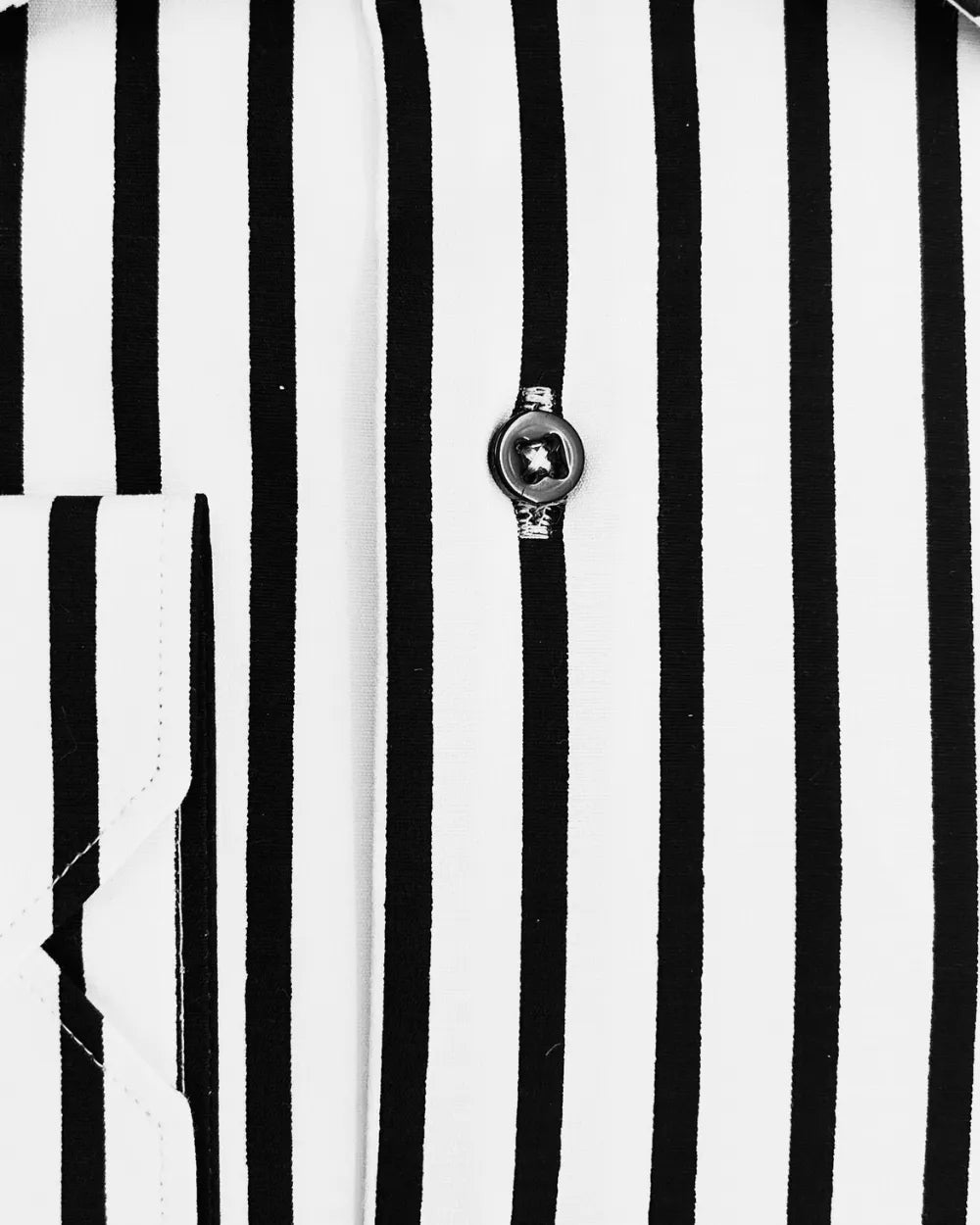 Black Stripe Print Long Sleeve Shirt-Makrom