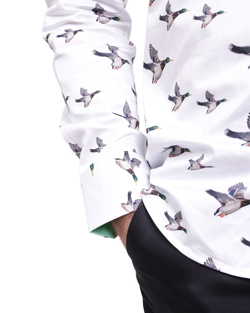 Flying Mallard Print Shirt with Matching Handkerchief-Makrom
